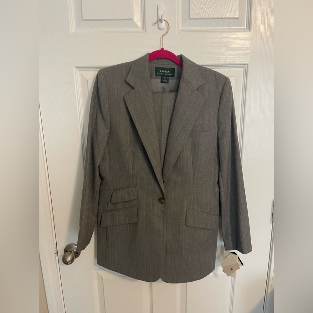 Lauren Ralph Lauren Worsted Wool Gray Suit Set